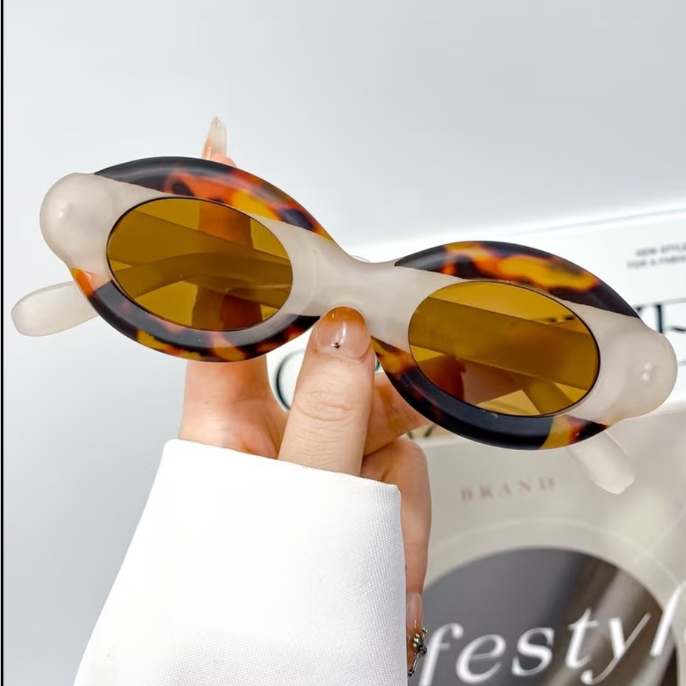 Tortoise Shell Sunglasses with Gold Lenses
